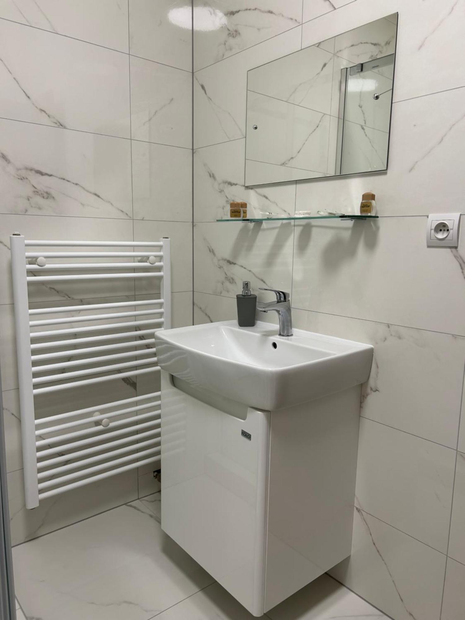 Hotel Evan U Hoffera Topoľčany Extérieur photo