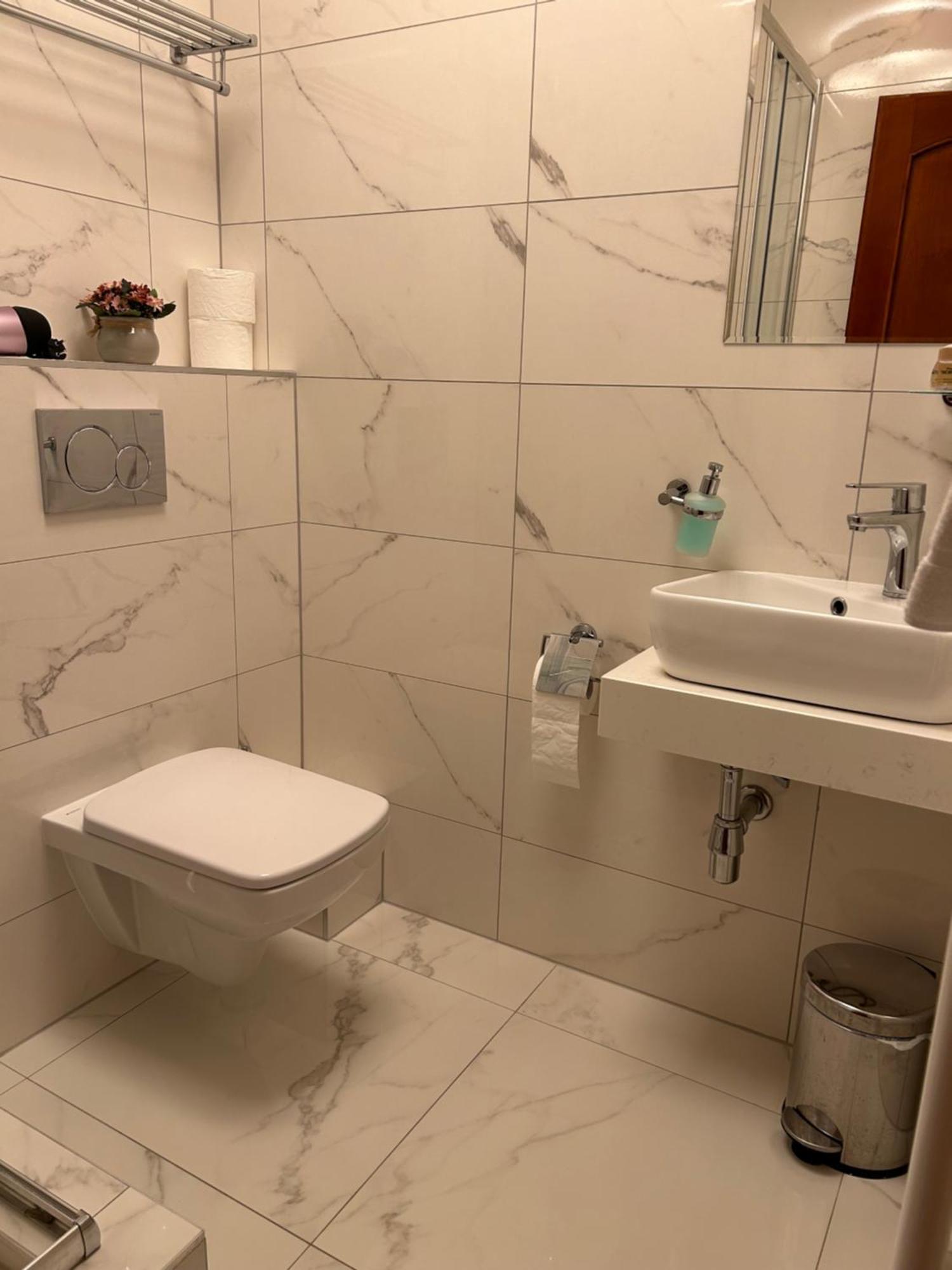 Hotel Evan U Hoffera Topoľčany Extérieur photo