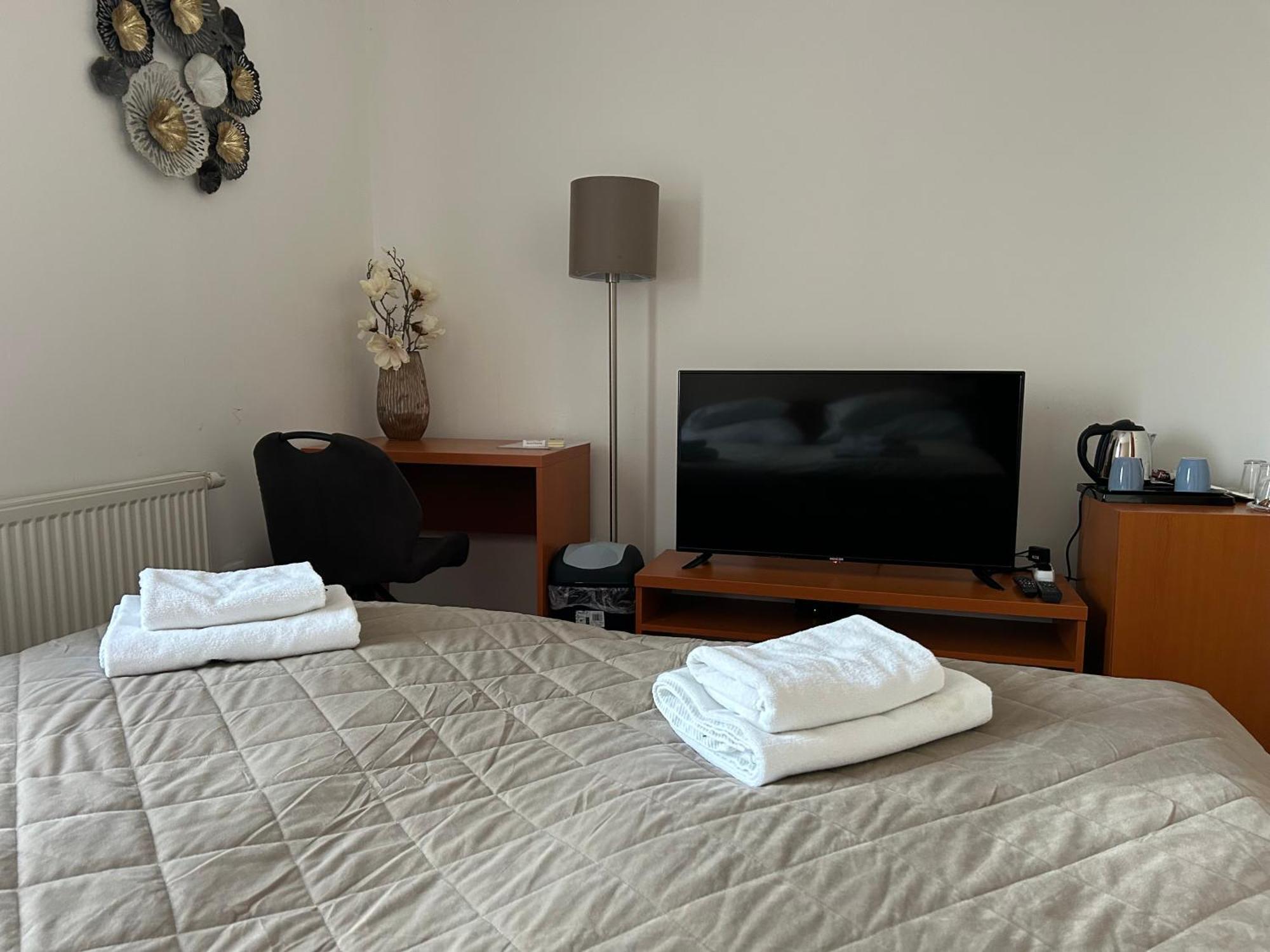 Hotel Evan U Hoffera Topoľčany Extérieur photo