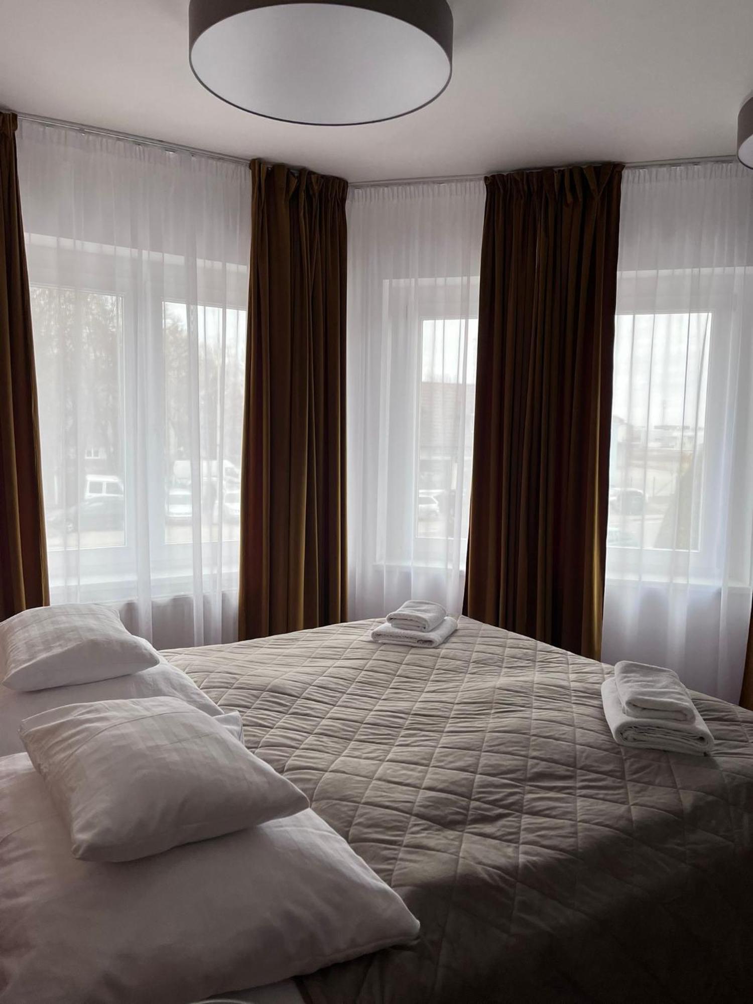 Hotel Evan U Hoffera Topoľčany Extérieur photo
